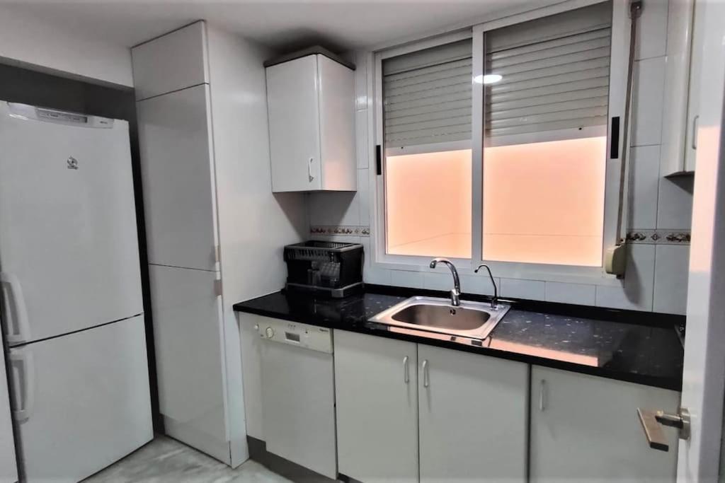 Apartamento En Primera Linea De Playa, Frente Al Puerto De Aguadulce Aguadulce (Almeria) Exterior foto